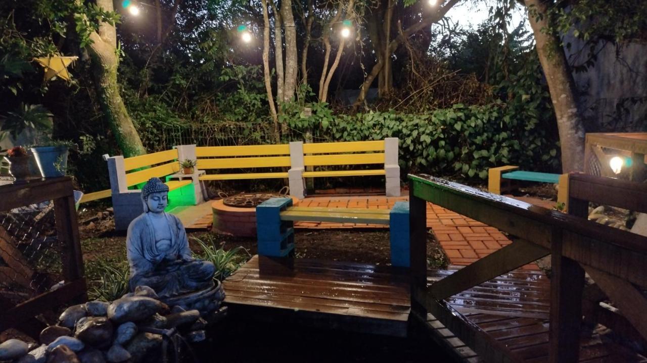 Cabanas Do Lorde Praia do Rosa Bagian luar foto
